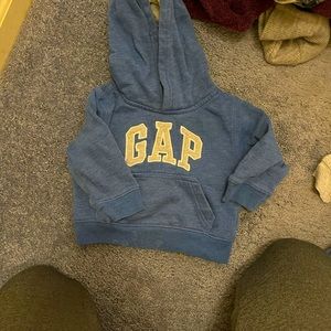 Gap hoodie